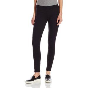 EUC Hue black cotton blend leggings, set of 2, M